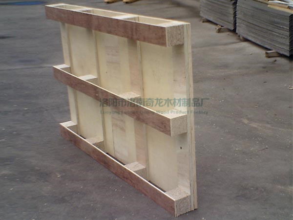 木托盤的承重能力與穩(wěn)定性測試